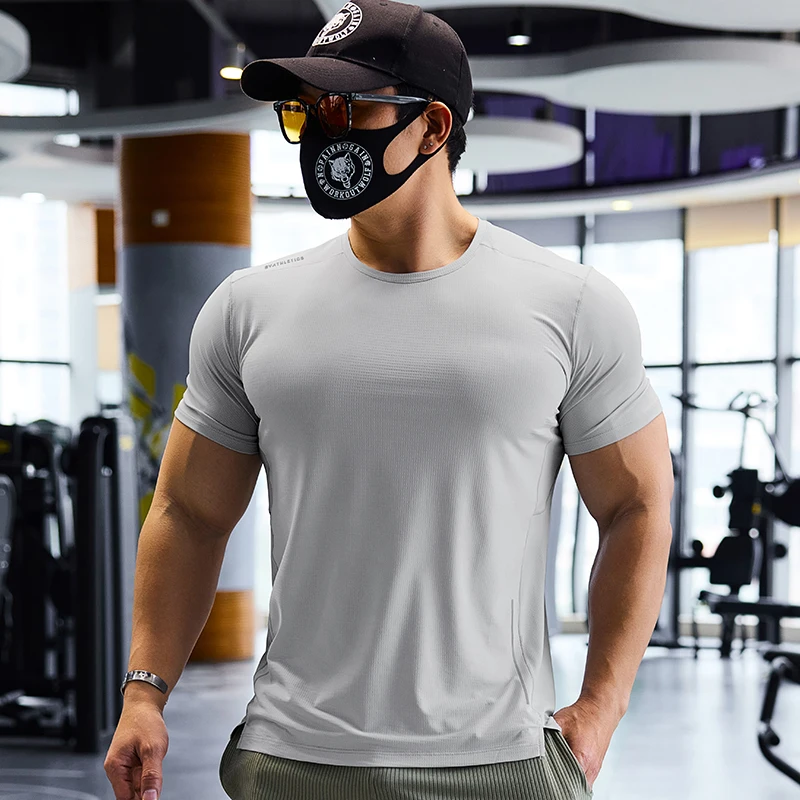 T-shirt sportiva da uomo Dry F - Rash Guard recensione e prezzo