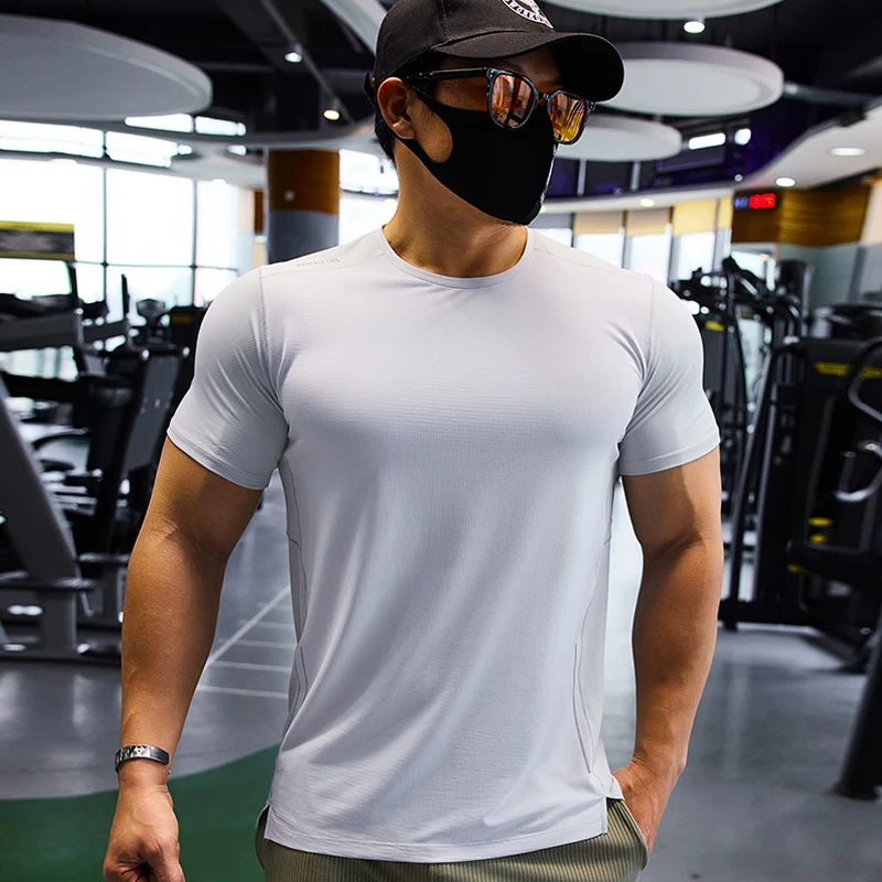 T-shirt sportiva da uomo Dry F - Rash Guard recensione e prezzo